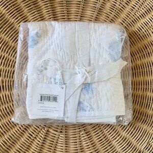 NEW Serena & Lily Hydrangea Standard Pillow Sham-Hydrangea Blue/White